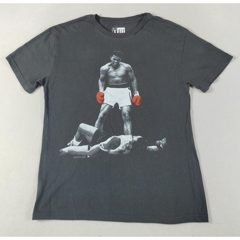 Ali Muhammad Ali Shirt Mens Medium Black Boxing KO‎ Bettmann Graphic Tee Casual